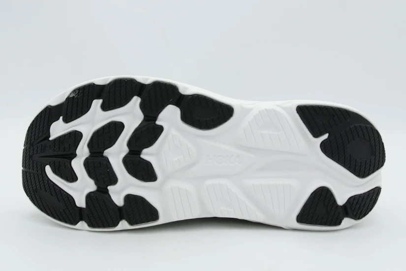 Hoka One One Clifton 11 Γυναικεία Αθλητικά Παπούτσια για Τρέξιμο Μαύρα, Λευκά