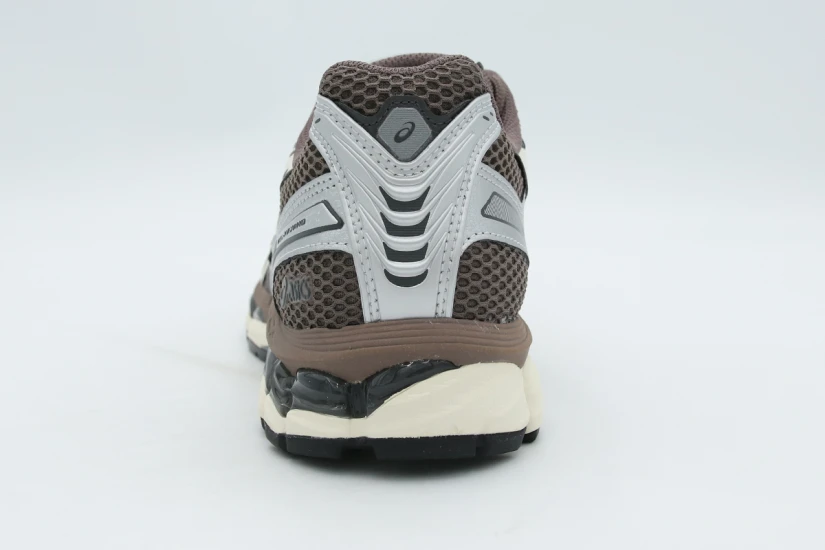 ASICS Gel-Kayano 12.1 Unisex Sneakers Καφέ, Ασημί, Εκρού