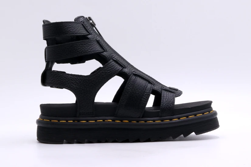 Dr. Martens Olson Γυναικεία Σανδάλια Μαύρα