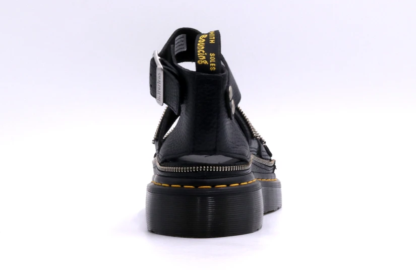 Dr. Martens Clarissa II Γυναικεία Σανδάλια Μαύρα