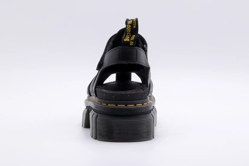 Dr. Martens Ricki Fisherman Γυναικεία Σανδάλια Μαύρα