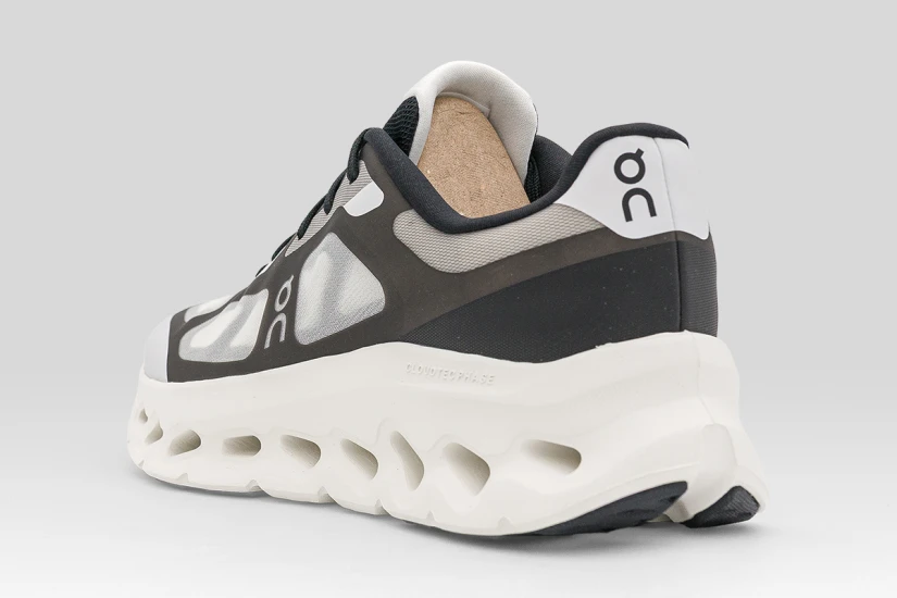 On Cloudtilt Remix Ανδρικά Sneakers Λευκά, Ανθρακί, Μαύρα, Εκρού