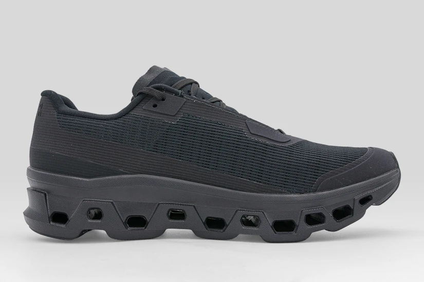 On Cloudmonster Void Ανδρικά Sneakers Μαύρα