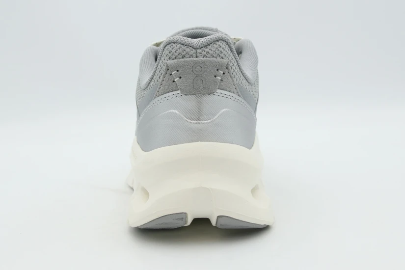 On Cloudtilt Arc Sneakers (3MG30333228)