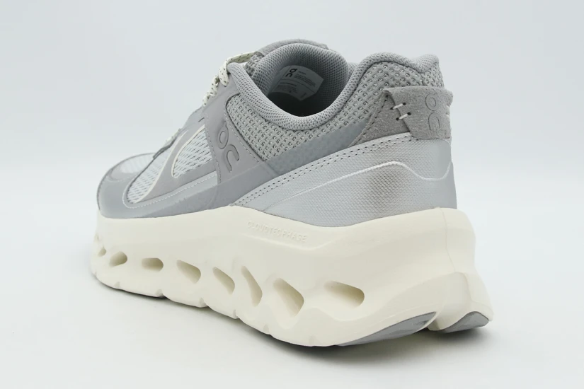 On Cloudtilt Arc Sneakers (3MG30333228)