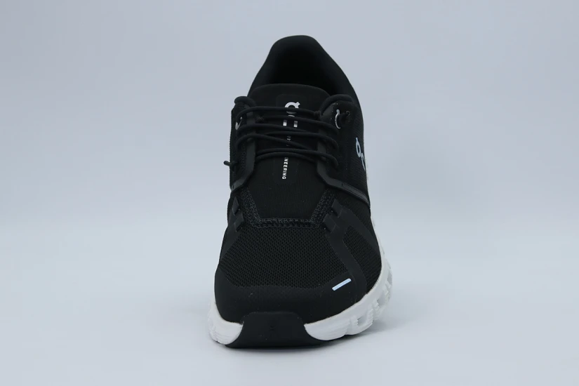 On Cloud 6 Sneakers Μαύρα, Λευκά