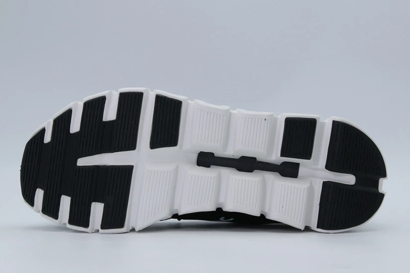 On Cloud 6 Sneakers Μαύρα, Λευκά