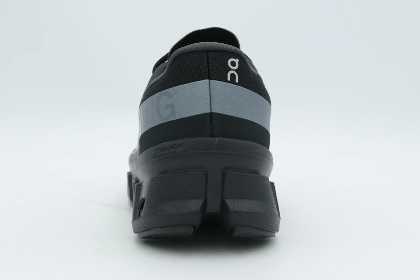 On Cloudmonster 1 Γυναικεία Sneakers Μαύρα, Ασημί