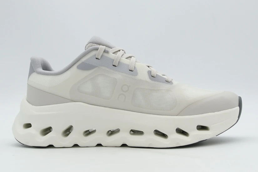 On Cloudtilt Remix Γυναικεία Sneakers Γκρι Aνοιχτό, Λευκά