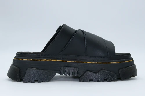 Dr. Martens Mattison Slide Σανδάλια (40900001)