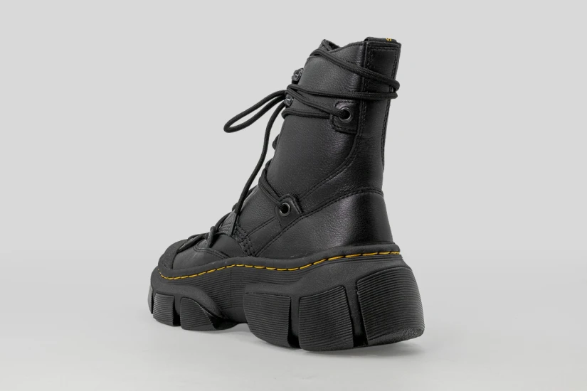 Dr. Martens DMXL 8-Eye Leather Γυναικεία Μποτάκια Μαύρα
