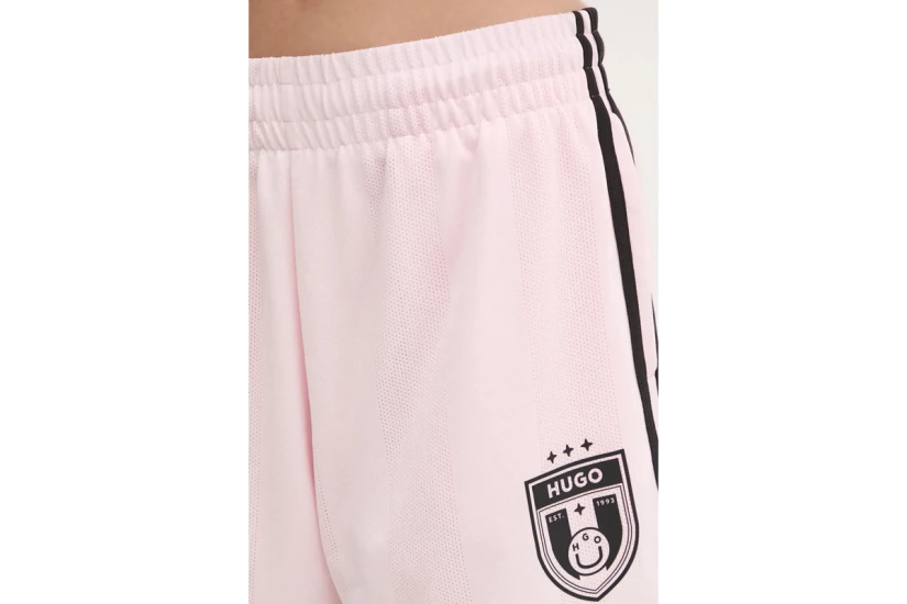 Hugo Nila Football Inspired Γυναικείο Αθλητικό Σορτς Ροζ 