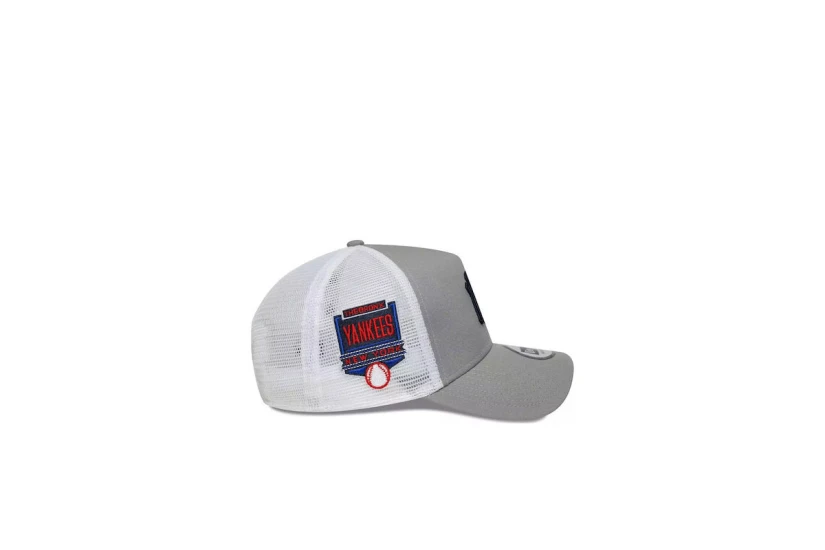 New Era New York Yankees Side Patch Trucker Καπέλο Snapback Γκρι, Λευκό