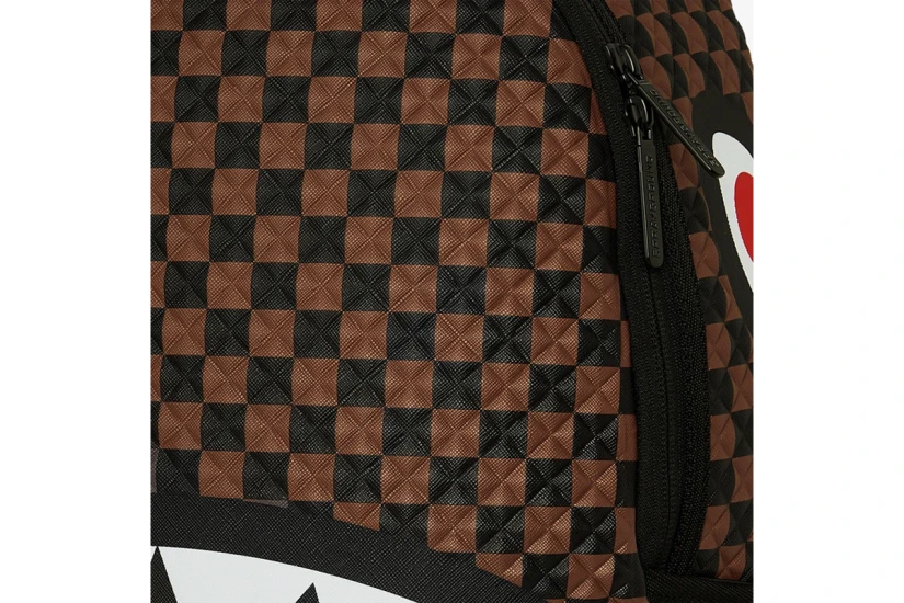Sprayground Sharks In Paris Pyramid Dlxsv Backpack (910B8744NSZ)