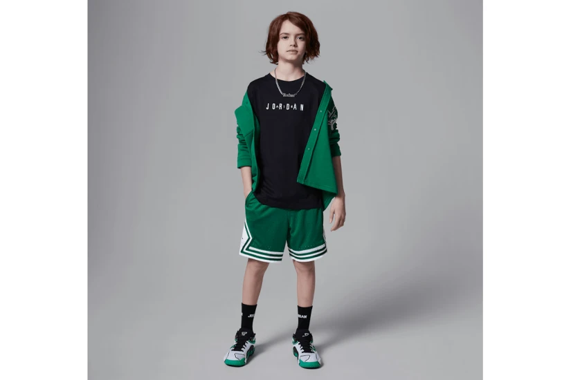 Jordan Embroidered Logo Παιδικό Κοντομάνικο T-Shirt Μαύρο