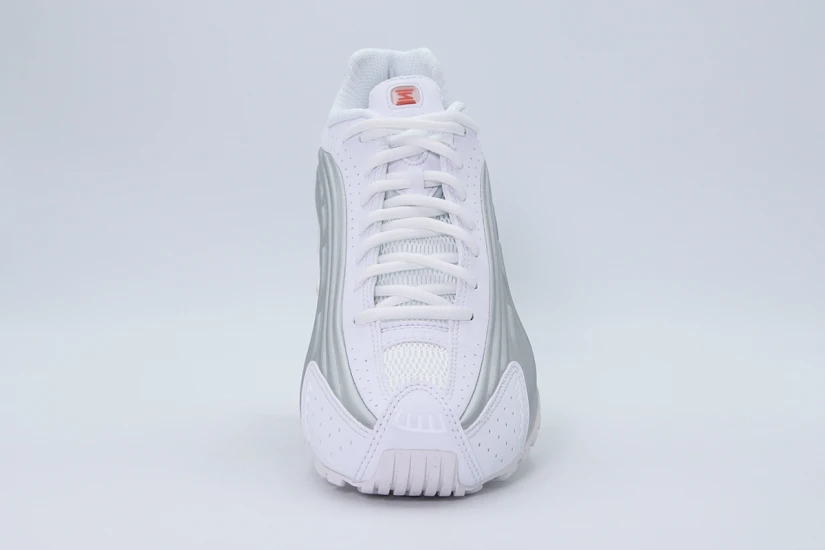 Nike Shox R4 Sneakers Λευκά, Ασημί