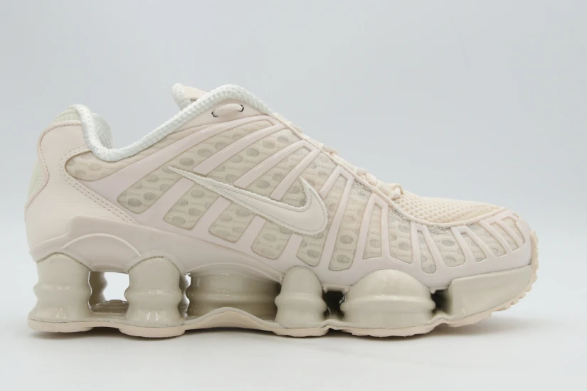 Nike Shox TL Γυναικεία Sneakers Εκρού, Λευκά