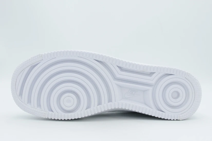 Nike Air Force 1 Flyknit 2.0 Sneakers (AV3042 100)