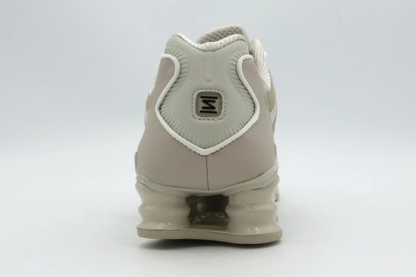 Nike Shox TL Ανδρικά Sneakers Εκρού, Μπεζ, Μαύρα