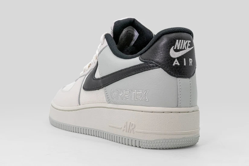 Nike Air Force 1 Gore-Tex Ανδρικά Sneakers Λευκά, Μαύρα, Γκρι