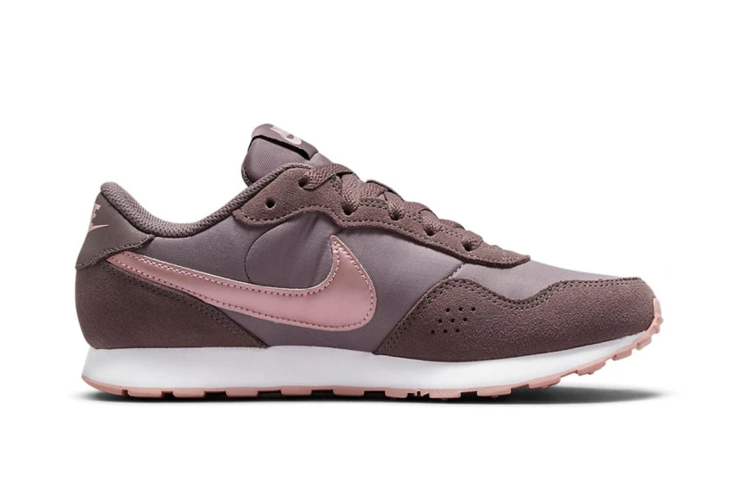 Nike Md Valiant Sneakers (CN8558 200)