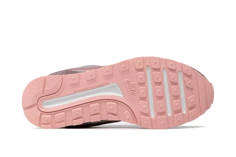 Nike Md Valiant Sneakers (CN8558 200)