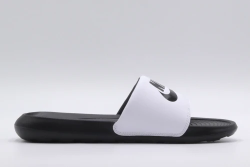 Nike Victori One Παντόφλες (CN9675 005)