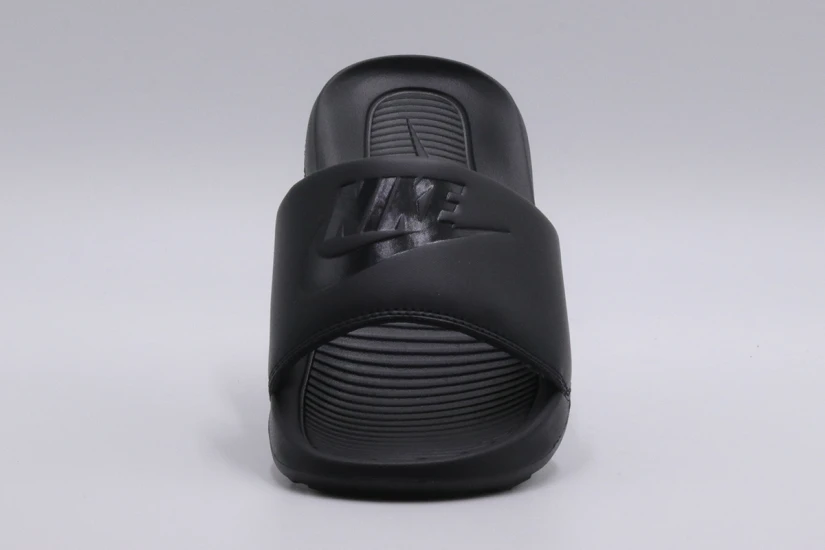 Nike Victori One Γυναικείες Παντόφλες Μαύρες