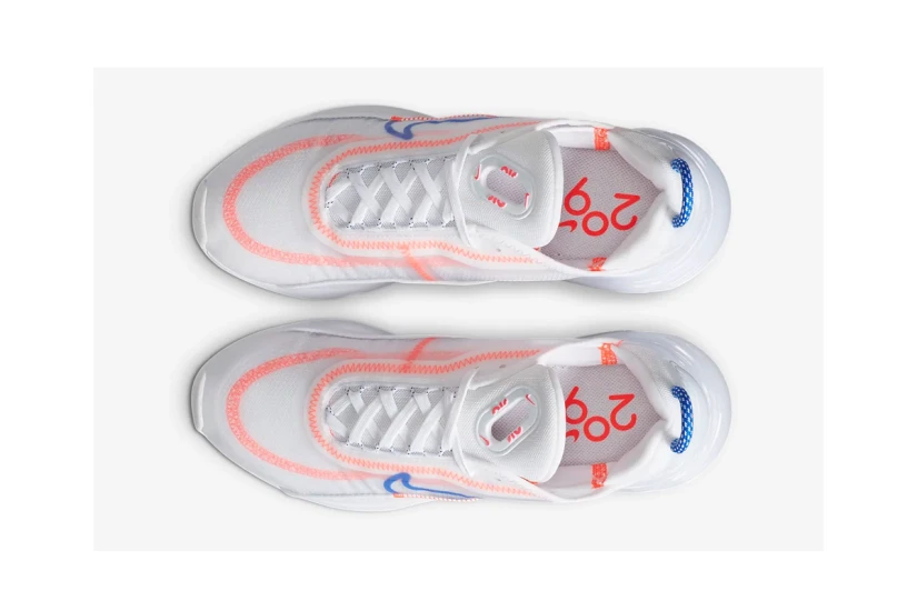 Nike Air Max 2090 Sneakers (CT1290 100)