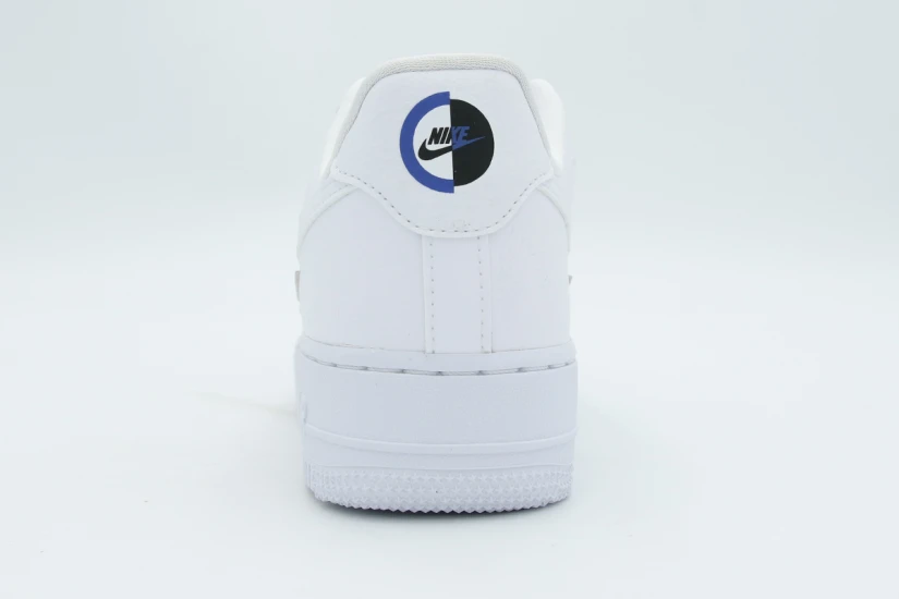 Nike Air Force 1 07 LX Γυναικεία Sneakers Λευκά, Ασημί, Ρουά, Μαύρα