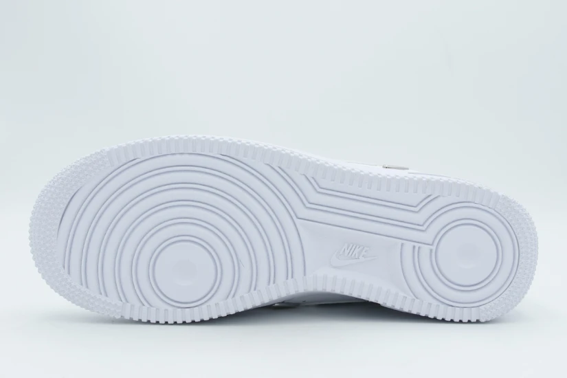 Nike Air Force 1 07 LX Γυναικεία Sneakers Λευκά, Ασημί, Ρουά, Μαύρα