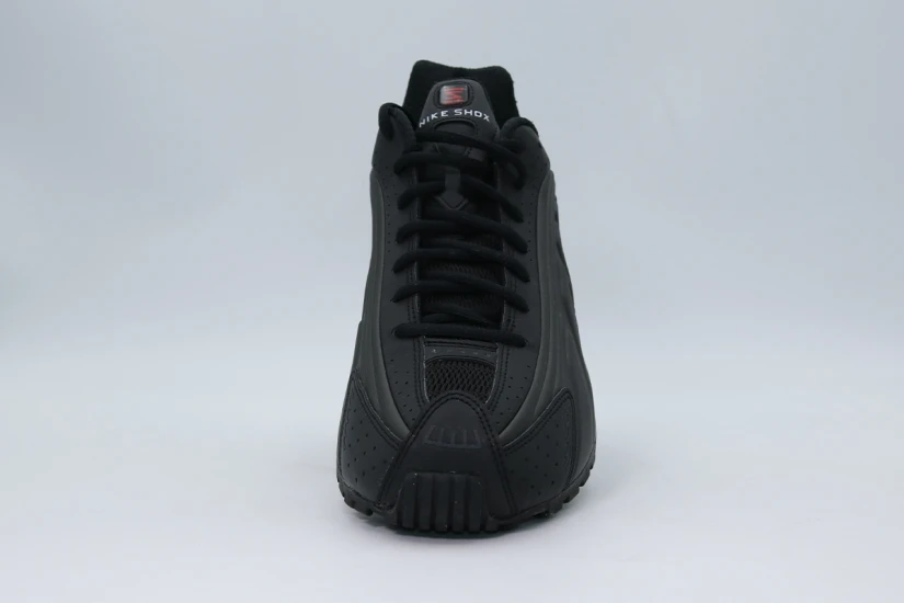 Nike Shox R4 Sneakers Μαύρα