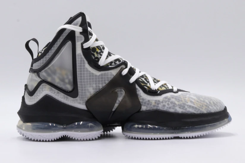 Nike Lebron Xix Παπούτσια Για Μπάσκετ (CZ0203 100)