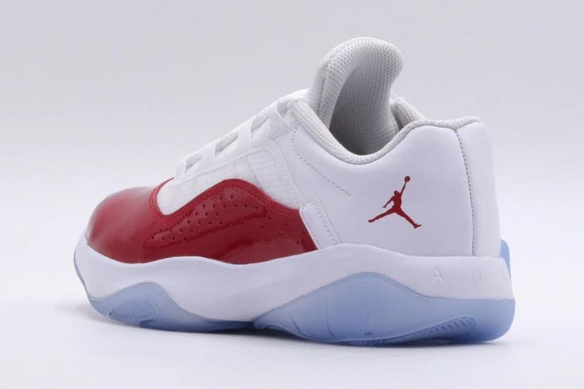 Jordan Air 11 CMFT Low Sneakers Λευκά, Κόκκινα, Γαλάζια