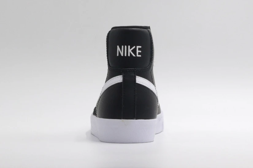 Nike Blazer Mid 77 Παιδικά Sneakers Μαύρα, Λευκά