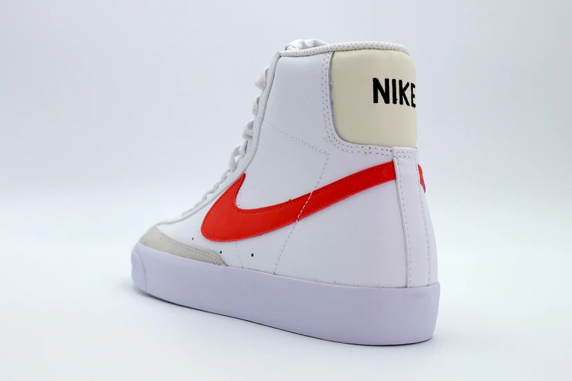 Nike Blazer Mid 77 Sneakers Λευκά