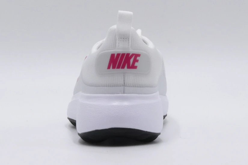 Nike Wmns Ace Summerlite Sneakers (DA4117 105)