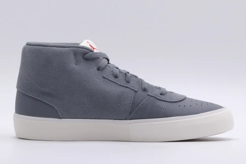 Jordan Series Mid Sneakers (DA8026 002)