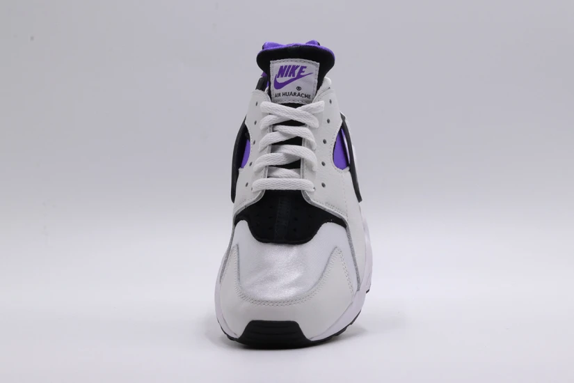 Nike Air Huarache Sneakers (DD1068 108)