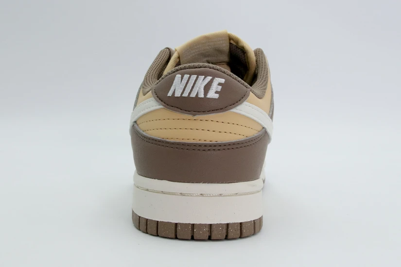 Nike Dunk Low Next Nature Sneakers Καφέ, Εκρού, Λευκά