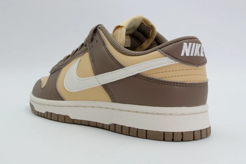 Nike Dunk Low Next Nature Sneakers Καφέ, Εκρού, Λευκά