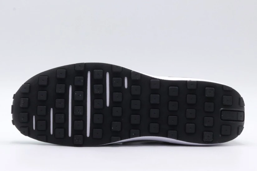 Nike Waffle One Sneakers (DD8014 005)