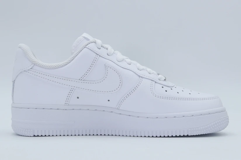 Nike Air Force 1 07 Sneakers Λευκά