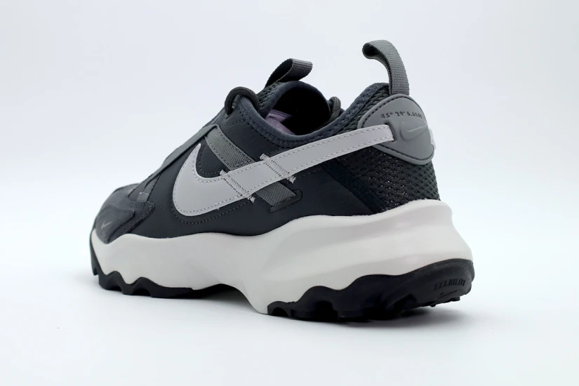 Nike TC 7900 Sneakers Ανθρακί, Λευκά