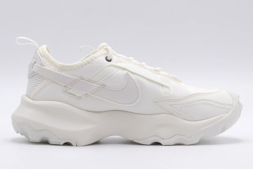 Nike TC 7900 Γυναικεία Sneakers Λευκά