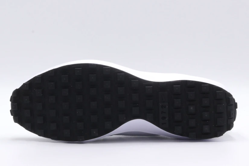 Nike Waffle Debut Sneakers (DH9522 003)