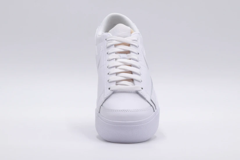 Nike Blazer Low Platform Γυναικεία Sneakers Λευκά