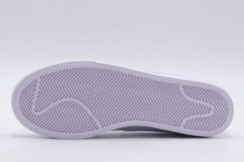 Nike Blazer Low Platform Γυναικεία Sneakers Λευκά