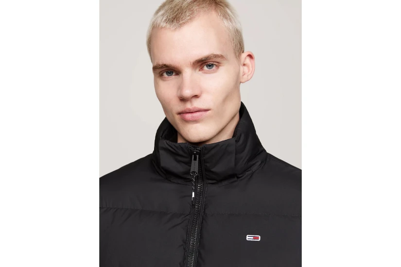 Tommy Jeans Water Repellent Down Hooded Ανδρικό Puffer Μπουφάν με Κουκούλα Μαύρο