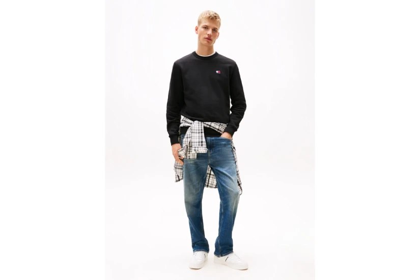 Tommy Jeans Tonal Badge Ανδρική Μακρυμάνικη Μπλούζα Μαύρη